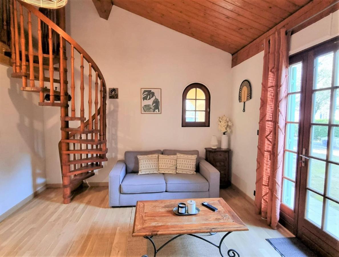 Le Chalet 沙波尼埃雷斯·莱斯·巴 外观 照片